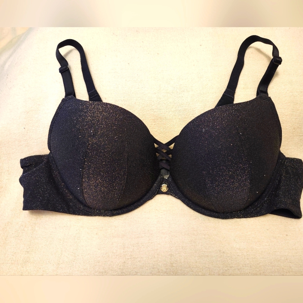 NWOT Torrid Bra 42C